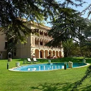 Mas El Ricart Bed & Breakfast